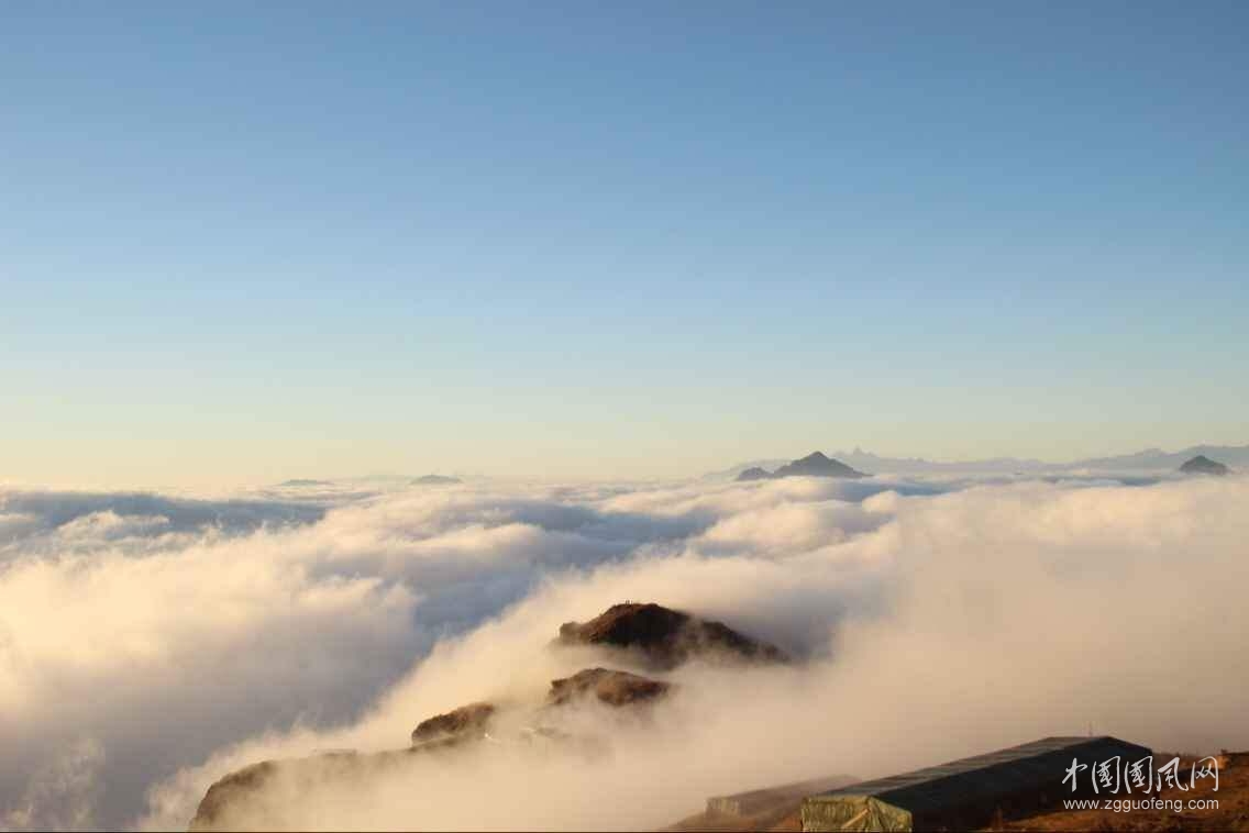 雨漫蜀山