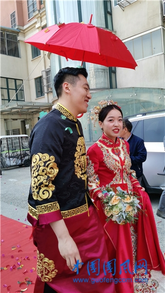 诗贺孟宇,文宇新婚之喜(诗 王锦森)