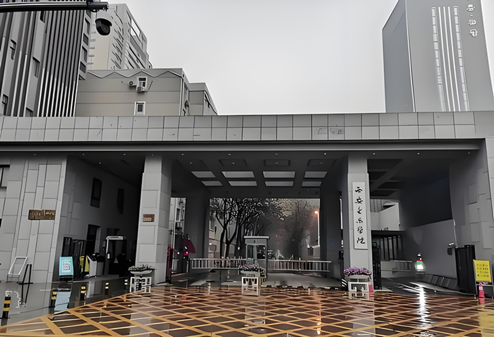 f7b83ba2-64de-40c7-9dd9-e893b5f48560.jpg