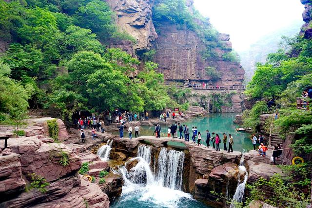 清风白云深溪高瀑24℃凉爽，河南这个5A景区给你免票了