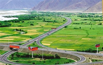西藏唯一不收费“高速公路”，一路风景如画