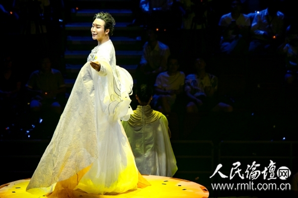  李玉刚《般若号角》展演剧照