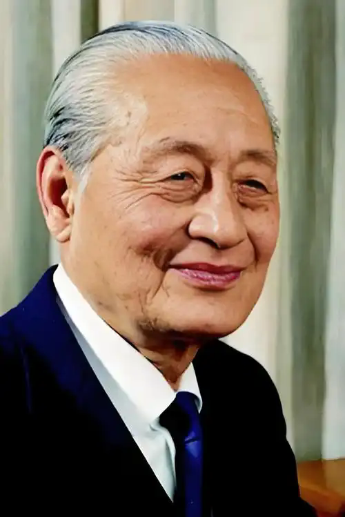 赵.webp.png