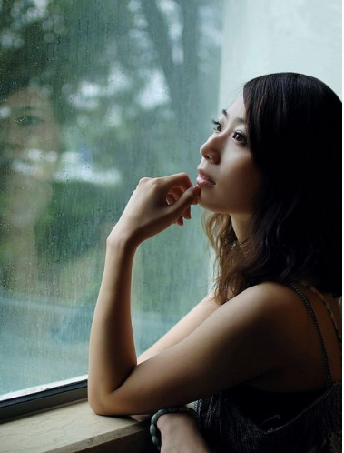 为什么好多的人喜欢静静地倾听雨声